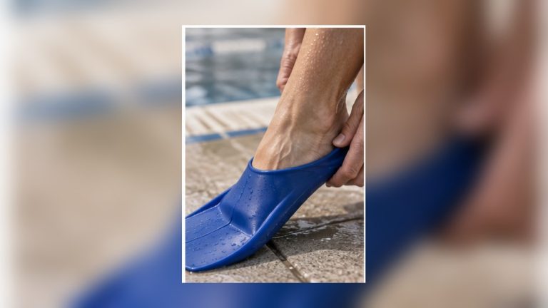 Aletas de natación para pies estrechos: cómo evitar que se muevan